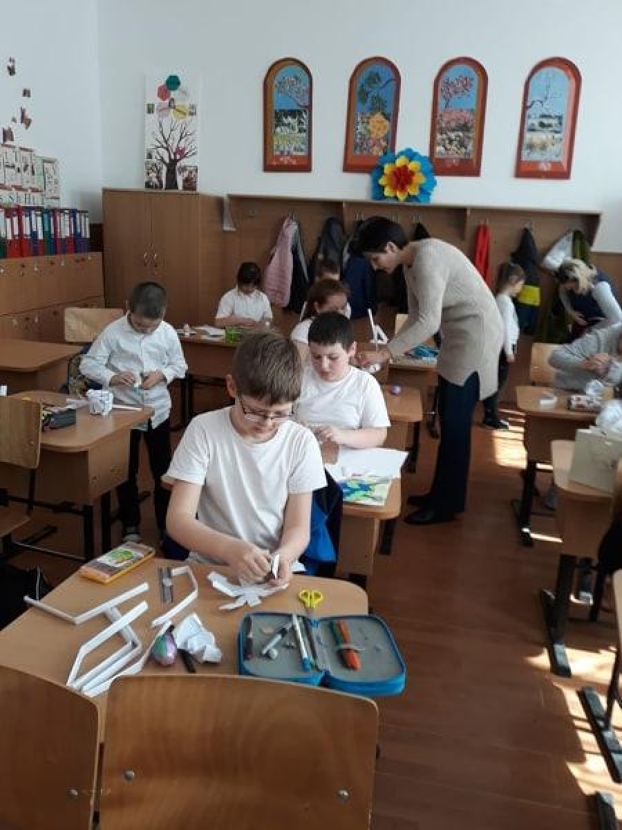 Afterschool cu voluntariat la Şcoala nr. 10