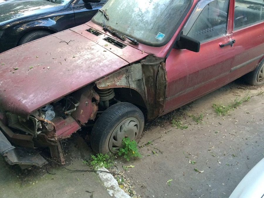 Începe vânătoarea de hârburi abandonate