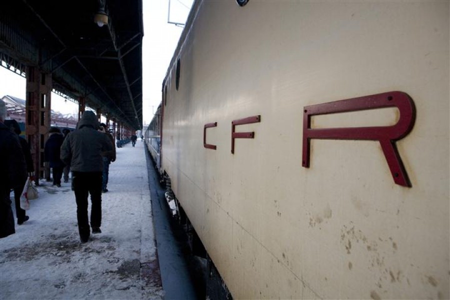 Trenurile erau blocate, iar CFR lansa un comunicat despre o infrastructură de vis