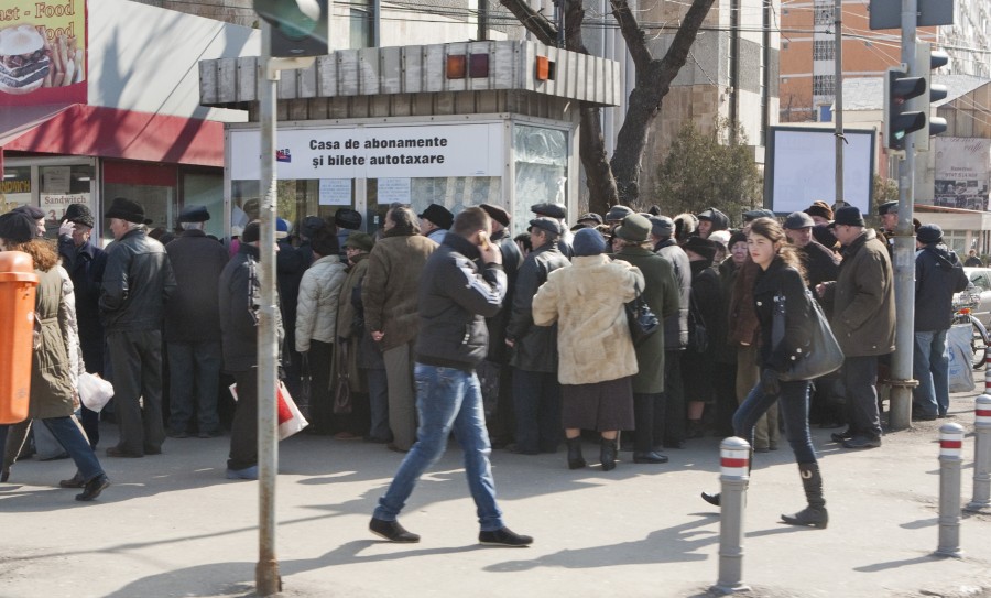 Controlorii Transurb au constatat că pensionarii nu compostează sau donează biletele