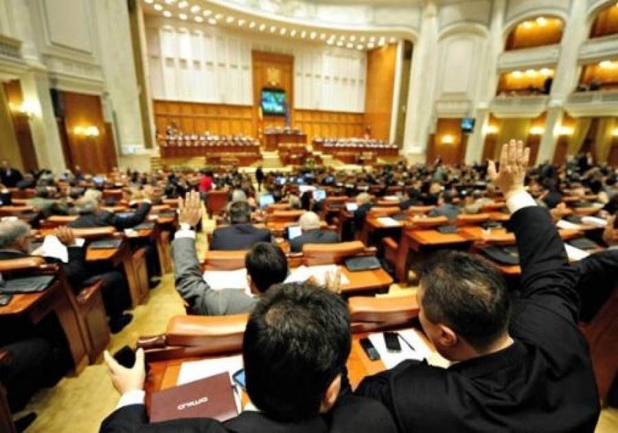 Activitatea parlamentarilor gălăţeni în primul trimestru al anului