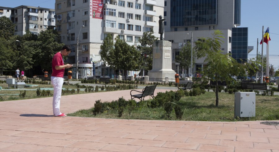 Campanie VL "Eu vara nu dorm": Unde ne plimbăm acasă? Parcurile Galaţiului - dezastru pe toată linia (FOTO)