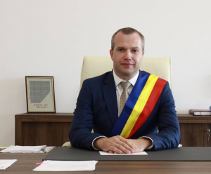 Interviu cu primarul Galaţiului, Ionuţ Pucheanu: Aş vrea să fiu judecat după patru ani