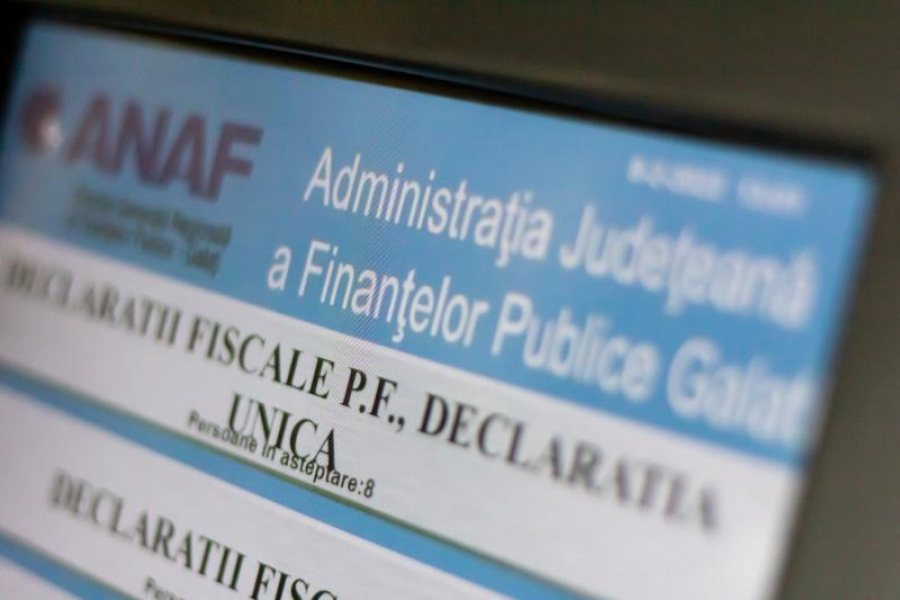 Faci bani din chirii? Trebuie să îi declari la Fisc