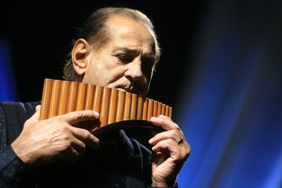 Hai la petrecere sub cerul liber: Gheorghe Zamfir cântă la Galaţi de Revelion 
