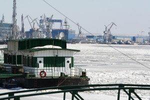 Dezgheţ în transporturile navale  - Porturile gălăţene revin la viaţă