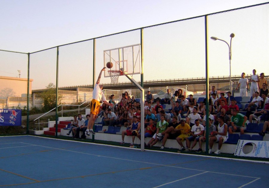 Grasu XXL vine la Galaţi, la CNVA Streetball Grandtour 2012