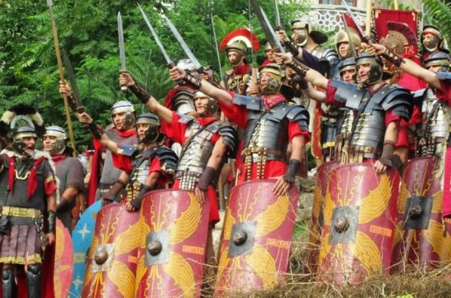 Festivalul Antic ne ADUCE, sâmbătă, "daci" şi "romani"!