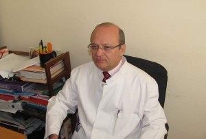 Dr. Dan Botezatu: Ulcerul apare mai rar, dar se înmulţesc cazurile de reflux esofagian