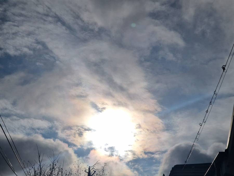 Vreme rece şi cer acoperit