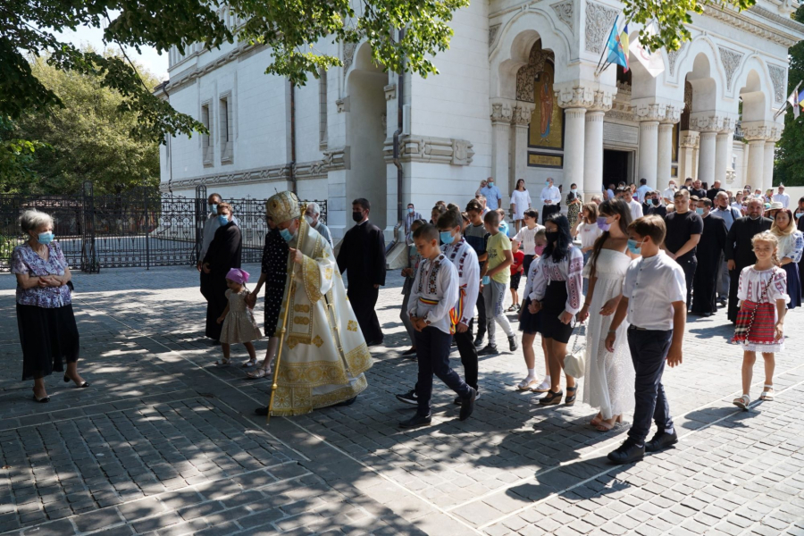 Duminica migranţilor români la Catedrala Arhiepiscopală din Galaţi