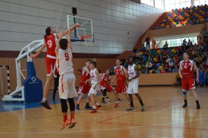 Baschetbaliştii de la Phoenix &quot;U&quot; sunt favoriţi la Final Four