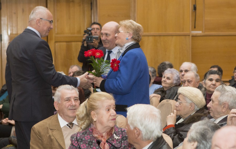 PREMII pentru gălăţenii care împlinesc 100 de ani