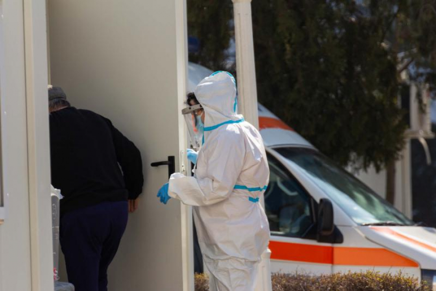 Peste 200 de gălățeni infectați cu SARS-CoV-2 sunt internați în spitale