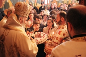 SĂRBĂTOARE la &quot;Sfântul Antonie cel Mare&quot;, în Micro 21