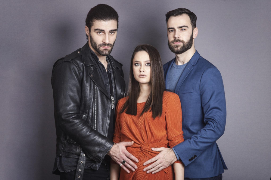Gravidă în film, dar şi în viaţa reală