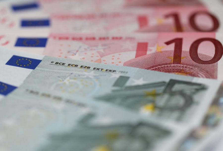 Mai vin două tranşe de bani europeni până în ianuarie 2013 