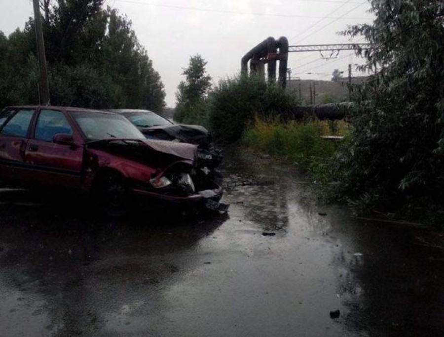 ACCIDENT cu cinci VICTIME la Barboşi, după ce un şofer nu a aplicat una dintre cele mai importante reguli de circulaţie