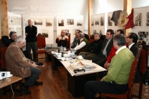 Fotografii şi ziare-document ale Revoluţiei de la Galaţi