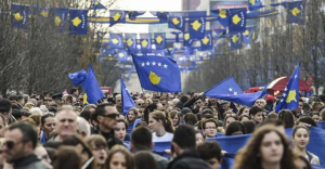 Scenarii privind împărţirea Kosovo | Germania respinge planurile de ”ajustare” a frontierelor din Balcani