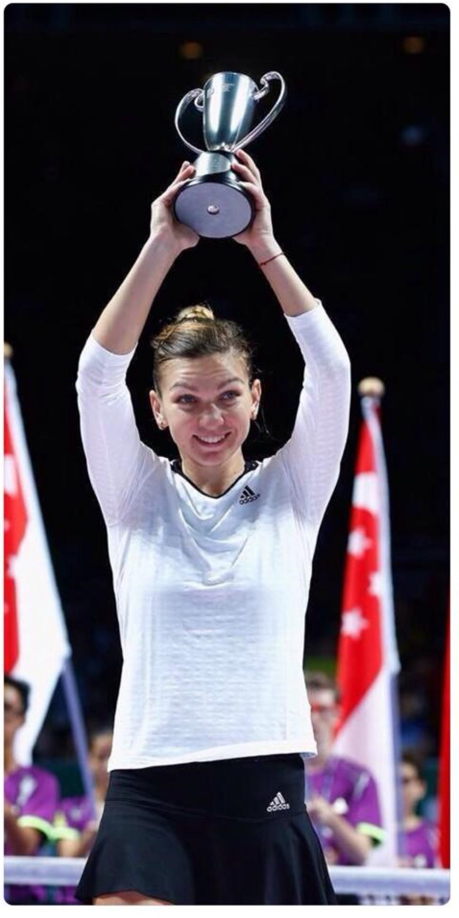 BILETELE pentru evenimentul sportiv al anului 2015, puse în VÂNZARE. Cât COSTĂ să o vezi pe Simona Halep JUCÂND TENIS la Galaţi