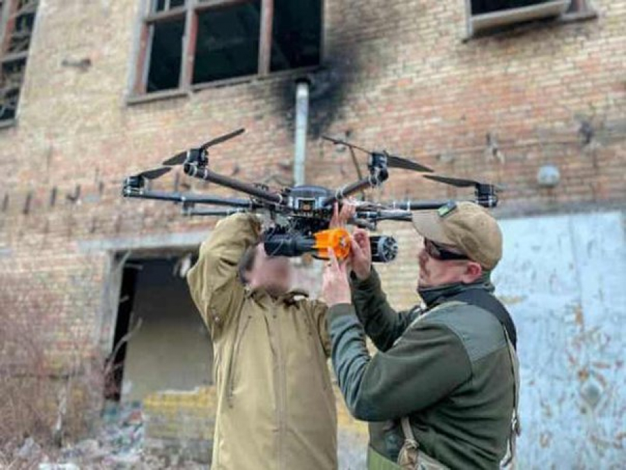 Aerorozvidka, grupul de „tocilari” ucraineni care dirijează drone