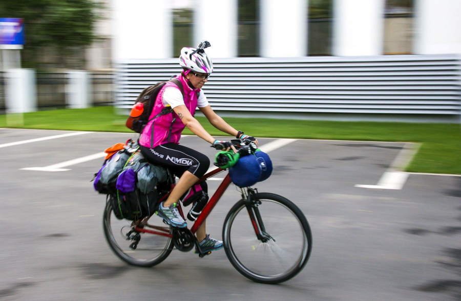 Trei săptămâni cu bicicleta, spre munte