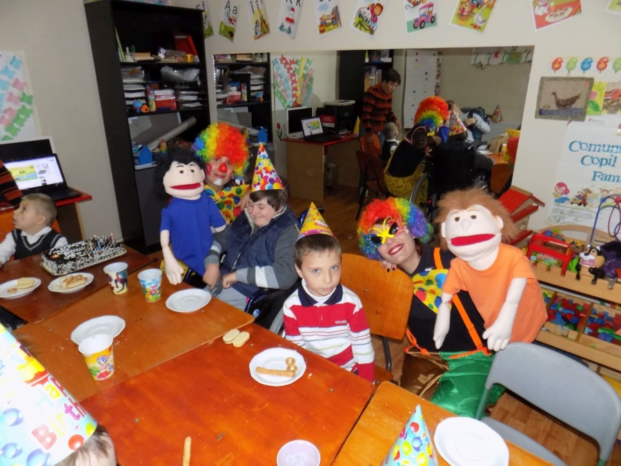 Centrul de zi „Mihaela” / O şansă pentru copiii cu dizabilităţi din Lieşti