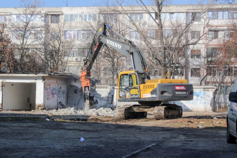 Ce punem în locul GARAJELOR DEMOLATE. Cât COSTĂ restructurarea urbană