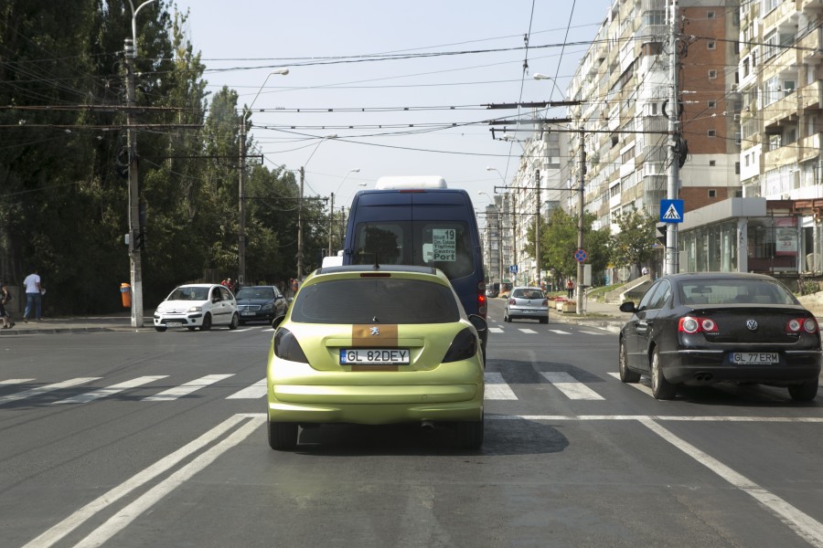 Semaforizare ca atunci când Stadionului era închisă: Intersecţia de la Spital, blocată