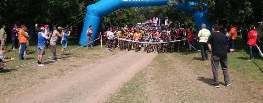 Sute de participanţi la "Măcin Mountain Fun"