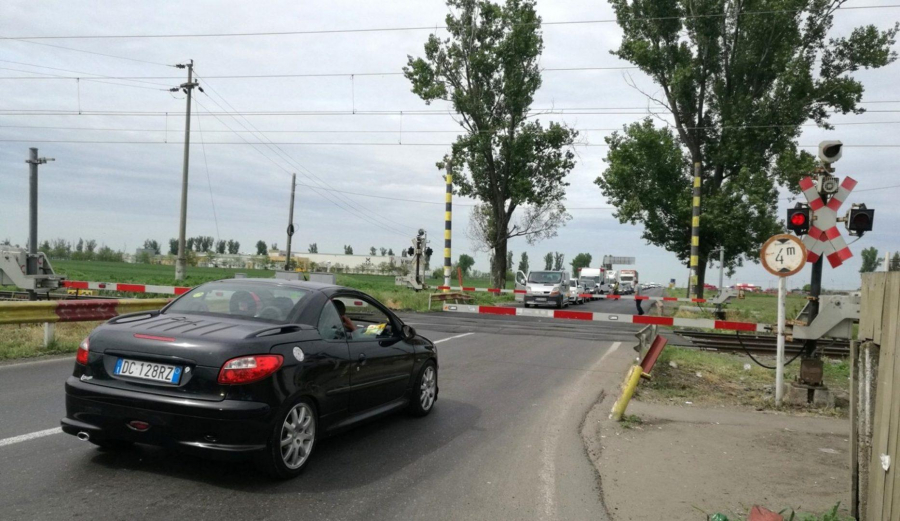 Pasaj suprateran pentru eliminarea blocajelor rutiere