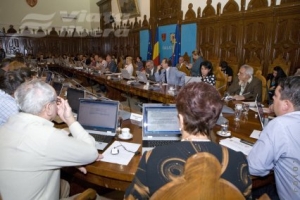 Pace sau doar acalmie în Consiliul Judeţului?   