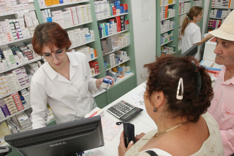 HAOS ÎN FARMACII: Peste 900 de medicamente, scoase de pe lista de compensate