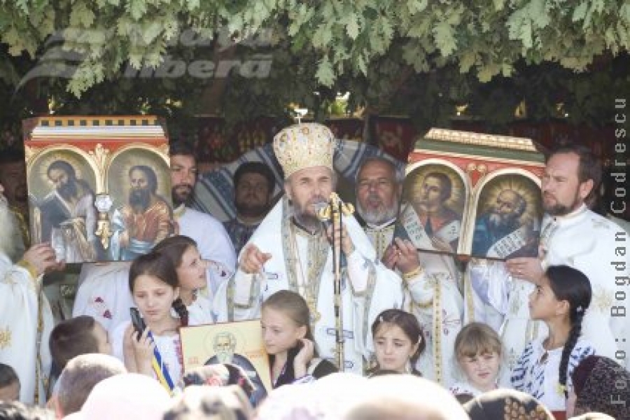 A fost aşezată temelia viitorului schit din cătunul Zimbru