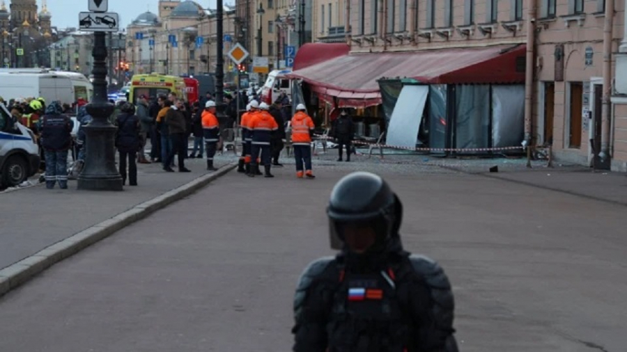Explozie la o cafenea din Sankt Petersburg. Un cunoscut blogger militar rus a fost ucis