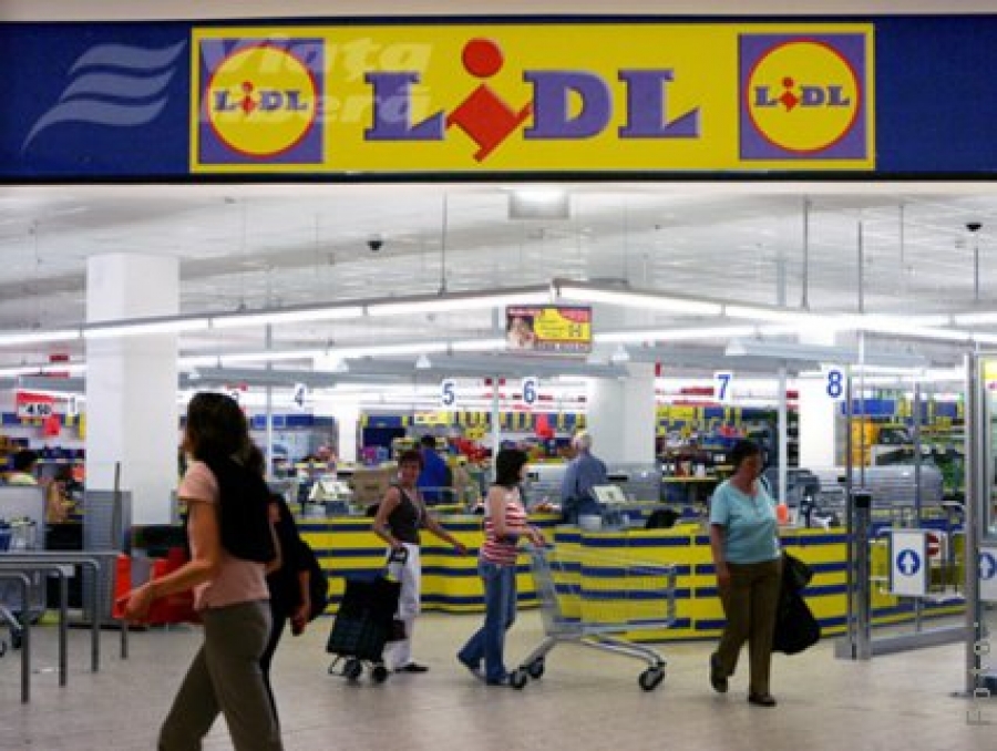 Trei supermarketuri Lidl au primit autorizaţii