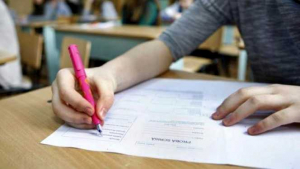 PETIȚIE la Bacalaureat 2019. Candidaţii de la liceele tehnologice cer mai multe puncte din oficiu la Matematică