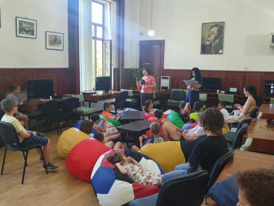 Ateliere de lectură pentru copii, la Biblioteca "V.A. Urechia"