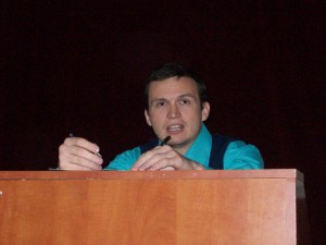 „Chiar, Everestul tău care e?”/ Alpinistul Tibi Pintilie, faţă în faţă cu elevii gălăţenii