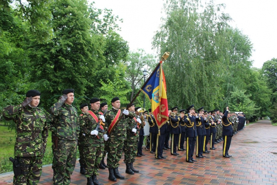 ZIUA INDEPENDENȚEI a fost uitată. Gălăţenii, ABSENȚI la manifestările de 9 mai (FOTO)