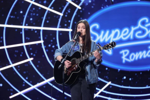 Andreea Manolache, voce de cristal la ”SuperStar” (VIDEO)