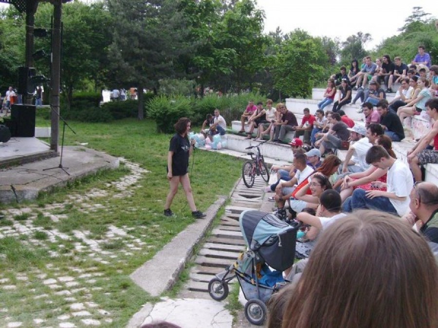 Sărbătoare cu fotografii, muzică rock şi film de Ziua Dunării la Galaţi