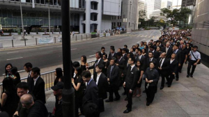 Avocaţii au ieşit în stradă în Hong Kong