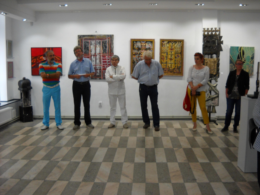 Artiştii buzoieni EXPUN la Galeria ”Mantu” din Galați