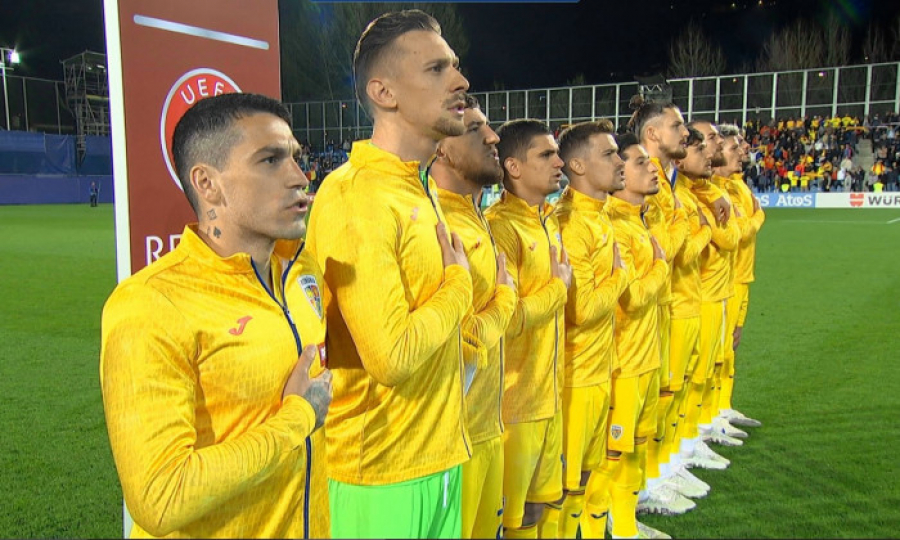 FOTBAL. România, debut cu victorie