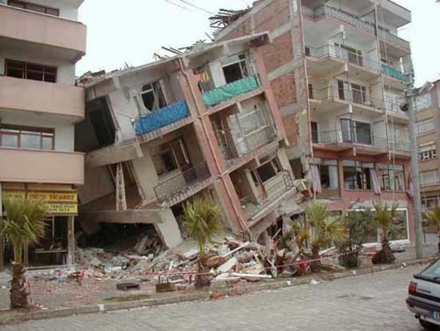 O profesoară de 27 de ani, salvată la 66 de ore după cutremurul din Turcia