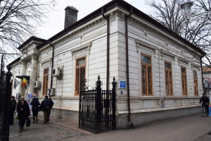 Triplă lansare de carte la Salonul CARP Galaţi