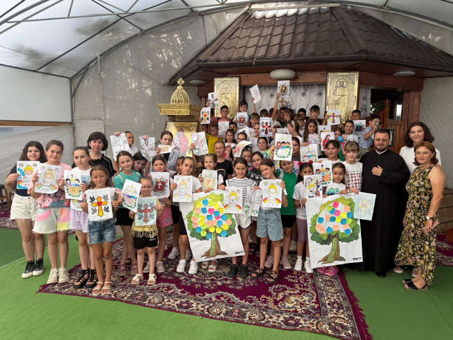 Activităţi de vară la biserică pentru copiii din Matca