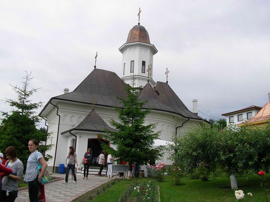 Campanie VL „Biserici istorice gălăţene": Mănăstirea Buciumeni - 411 ani de atestare
